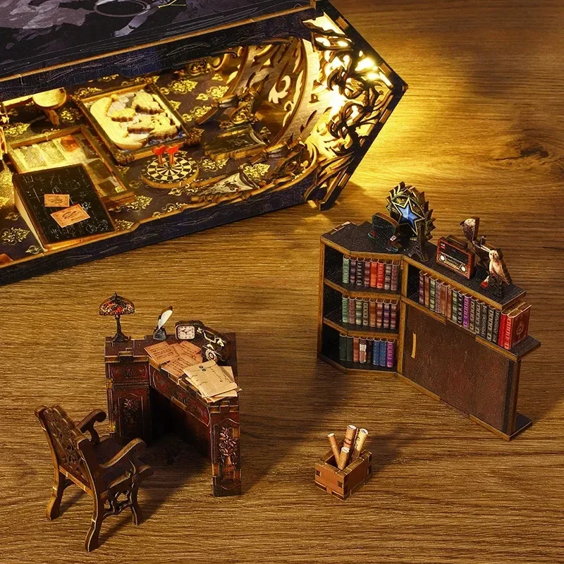 Kit Miniature Fai-da-te Retrò  - Diy Wooden Book Nook Kit Shelf Insert recensione e prezzo